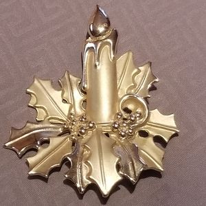 Holiday brooch